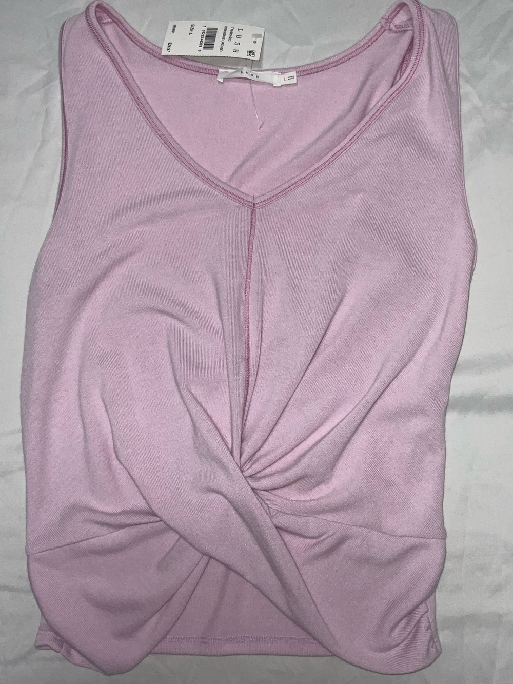 Lush V Neck Tank size L
